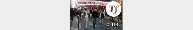Des milliers de Français anti-avortement dans la rue
