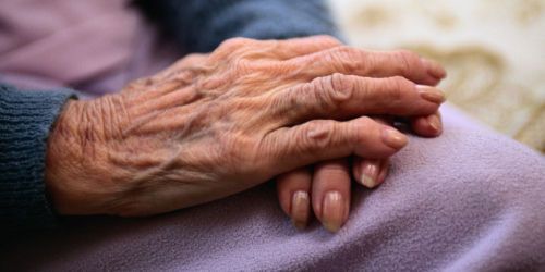 Solitude : les pouvoir publics inefficaces selon les Français