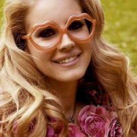 Lana del Rey présente la chanson « National Anthem » - Vidéo