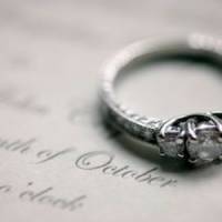 Perdu : bague de 1,2 millions d'euro aux toilettes