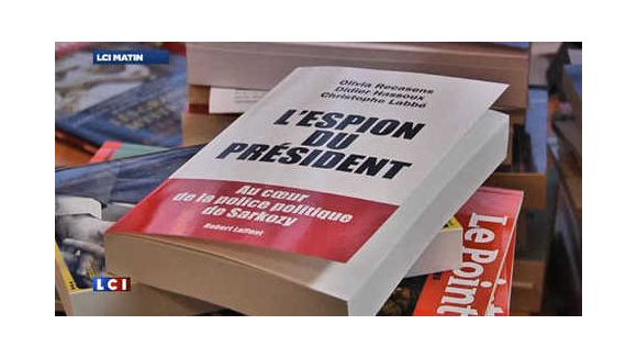 "L'espion du président" : le livre qui fait des vagues