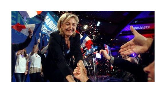 Parrainages 2012 : Marine Le Pen bluffe-t-elle ?