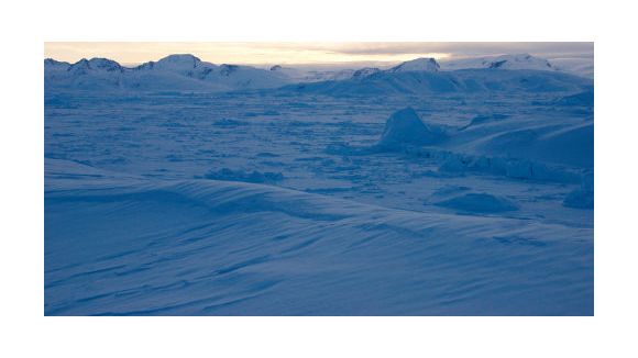Antarctique : le lac Vostok découvert à 4 km sous la glace
