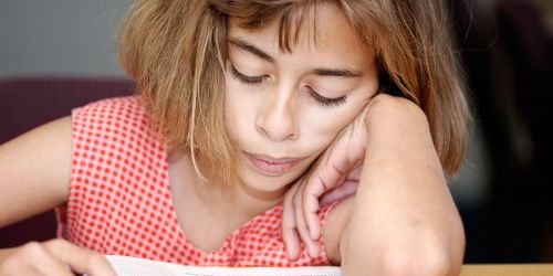 « Betty Coton » : le récit d'un viol scandalise les parents d'élèves de CM1-CM2