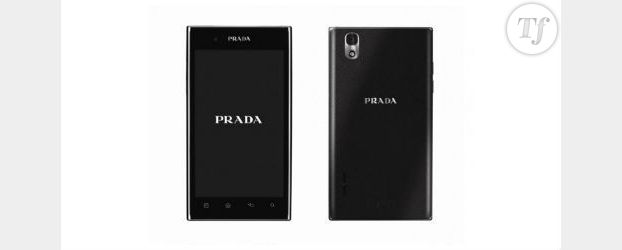 Prada, le fashion smartphone à l'italienne