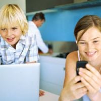 97% de la population française possède un téléphone portable