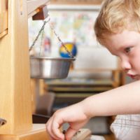 La pédagogie Montessori : une méthode d'enseignement qui n'enferme pas les enfants dans un moule