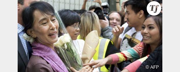 Aung San Suu Kyi reçue par le président François Hollande
