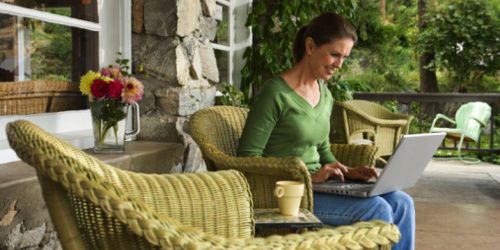 Vacances : 26% des Français travaillent pendant leurs congés