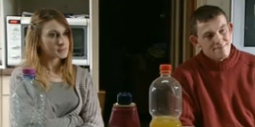 Polémique Strip-Tease : la famille de Damien se dit "écoeurée"