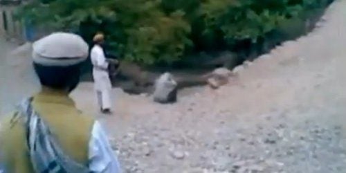 Afghanistan : polémique autour de la vidéo d'une femme adultère exécutée
