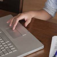 Emploi : les embauches à la baisse