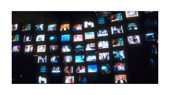 Télé : Canal + rachète les chaînes Direct 8 et Direct Star