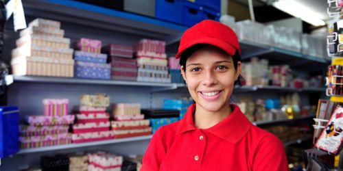 Jobs d'été : les entreprises abusent des CDI aux dépens des saisonniers