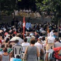 Mariage gay : la prière de l'Eglise pour la famille provoque la discorde