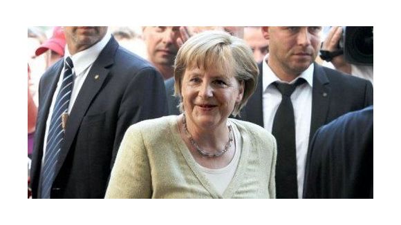 Femmes les plus puissantes du monde : Forbes met Merkel et Clinton en tête