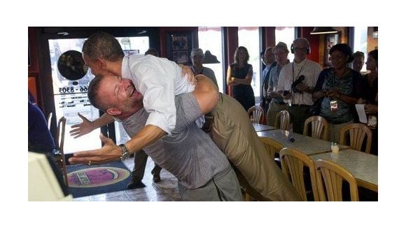 Présidentielle américaine : Scott le pizzaiolo booste la campagne d'Obama