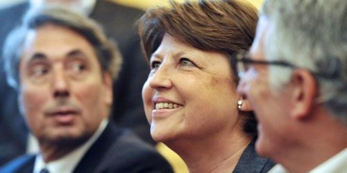 Martine Aubry dit "pourquoi pas" au poste de Premier ministre