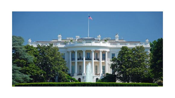 Monica Lewinsky : 15 ans après, son livre choc sur Bill Clinton