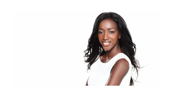 Le Grand 8 : Hapsatou Sy est-elle la soeur d'Omar Sy ?