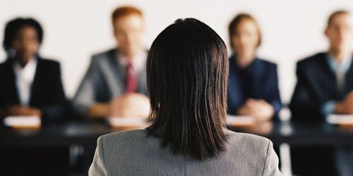 Entretien d'embauche : les 5 attitudes qui vous trahissent 
