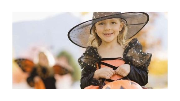 Vacances de la Toussaint : applis et idées sorties pour les enfants 