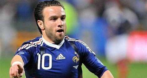 Mathieu Valbuena de l’OM insulte des enfants – Vidéo