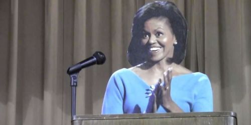 Obésité infantile aux USA : les élèves se rebellent en chanson contre Michelle Obama