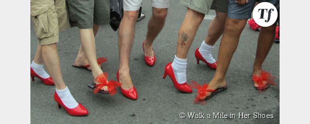 Walk a mile in her shoes : des hommes en talons contre les violences faites aux femmes