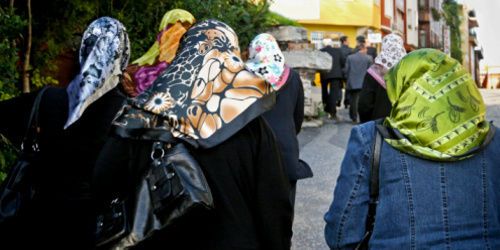 Port du voile dans le service public : une assistante maternelle licenciée à Limoges