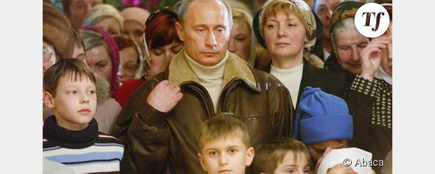 Poutine appelle les Russes à faire plus d'enfants pour sauver le pays du déclin