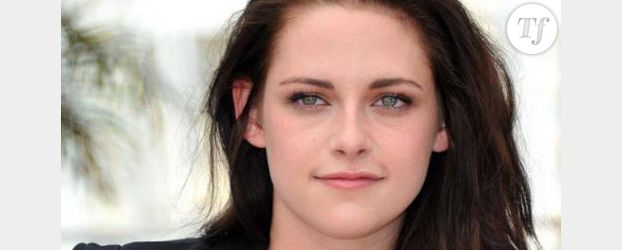 Twilight 5 : Kristen Stewart met une robe aux enchères