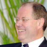 Machisme ordinaire : l'adversaire d'Angela Merkel, Peer Steinbrück se distingue