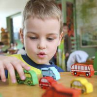 Les enfants de 2 ans de retour sur les bancs de l’école