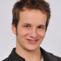 Nouvelle Star 2013 : Timothée chante « Coups et blessures » - D8 Replay