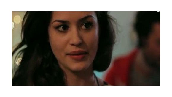 Alice David passe de Bref à Tomb Raider pour incarner Lara Croft