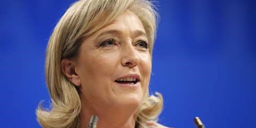 Présidentielles : Marine Le Pen serait au deuxième tour