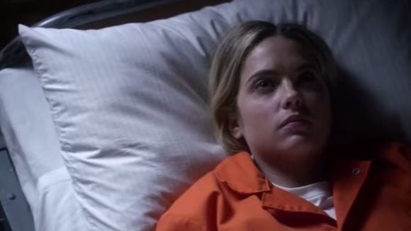 Pretty Little Liars Saison 5 : l'épisode 24 en streaming VOST