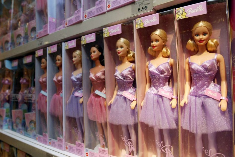 Certaines vieilles poupées Barbie sont susceptibles d'empoisonner les enfants