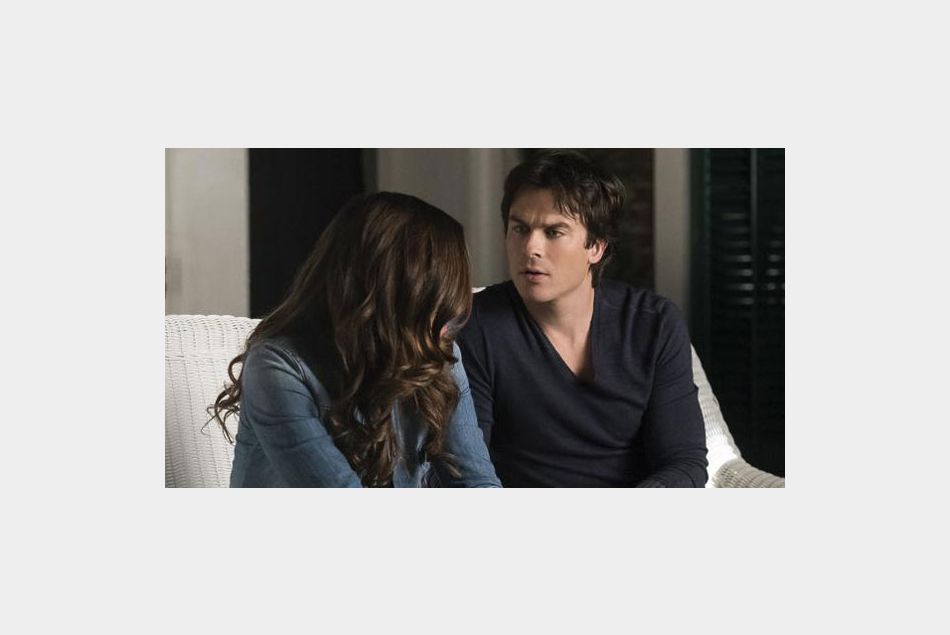 Elena et Damon dans l'épisode 19 de la saison 6 de "Vampire Diaries"