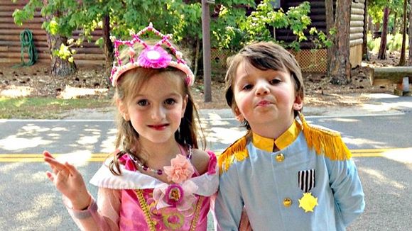 Enfants trans : le témoignage bouleversant de la maman de Mia devenue Jacob