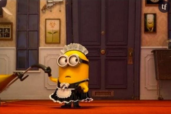 Un Minion déguisé en soubrette.