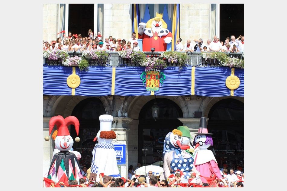 Les fêtes de Bayonne auront lieu du 29 juillet au 2 août 2015.