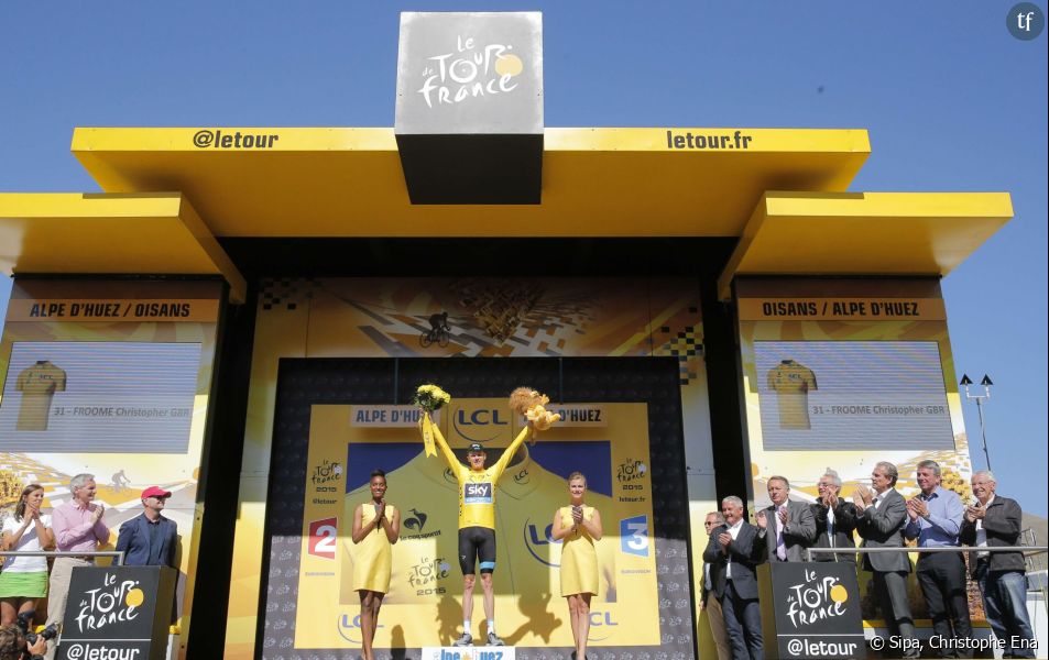 Le Britannique Christopher Froome, maillot jaune du Tour de France 2015, à la veille de l'arrivée sur les Champs Elysées