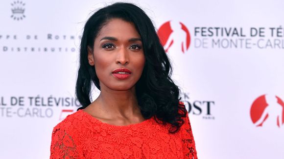 Meurtres au paradis saison 4 : 5 choses à savoir sur la belle Sara Martins (Camille Bordey)