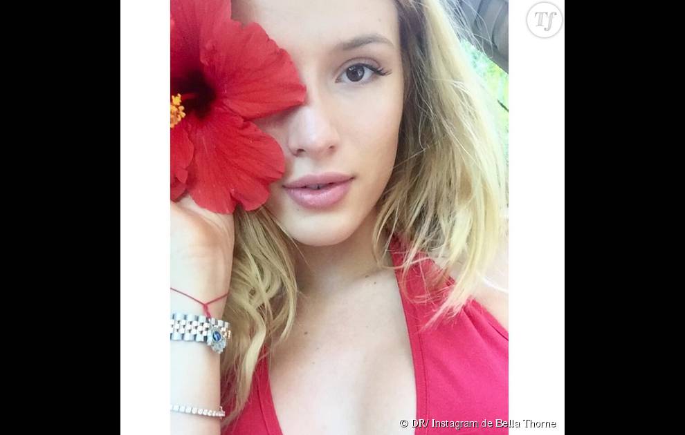 Un selfie de Bella Thorne sur son compte Instagram