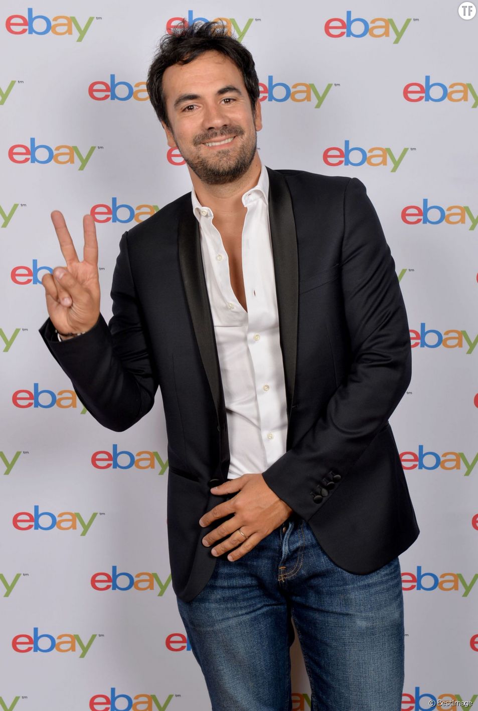 Alex Goude - Photocall de la soirée des 15 ans d'Ebay à l'Hôtel Salomon de Rothschild le 17 septembre 2015. 