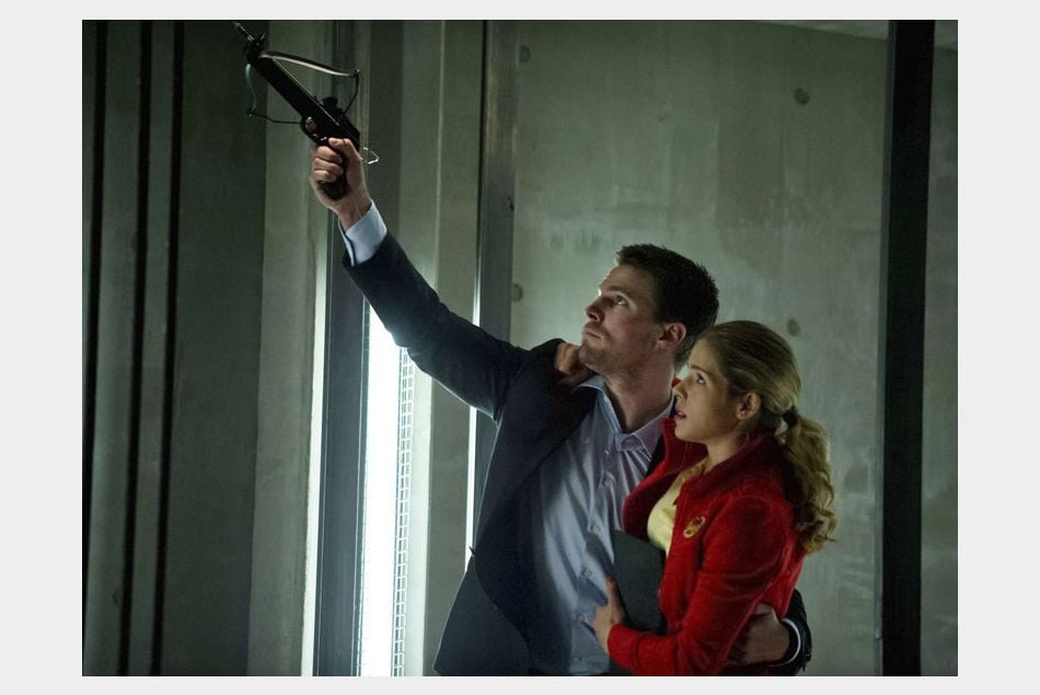 Arrow saison 4 : Felicity va-t-elle soutenir la candidature d'Oliver ? (Spoilers)