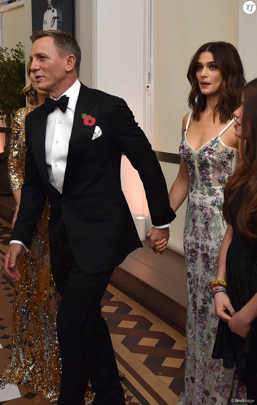  Daniel Craig et sa femme Rachel Weisz - Première mondiale du nouveau James Bond &quot;Spectre&quot; au Royal Albert Hall à Londres. Le 26 octobre 2015  