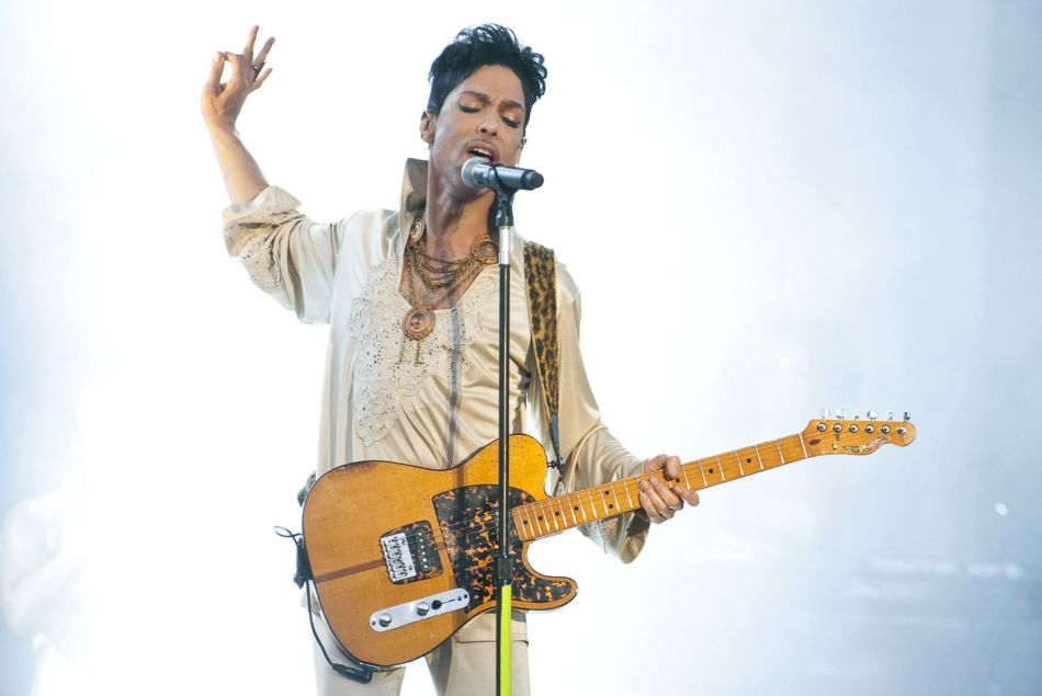 Prince en concert le 3 juillet 2011 à Paddock Wood, en Angleterre